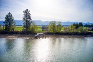 119 Riverside Terrace (4)
