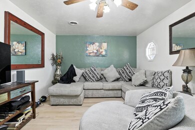 6061 Sunset Dr, Guymon, OK 73942 - photo 7