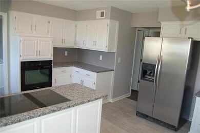 7830 Rene St, Shawnee, KS 66216 - photo 5