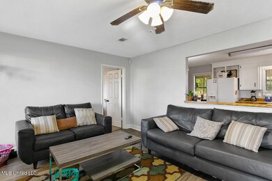 7335 Gary Rd, Byram, MS 39272 - photo 4