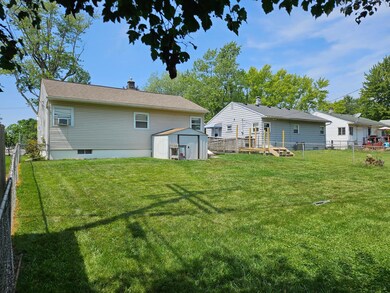 2331 Fenton St, Columbus, OH 43224 - photo 3