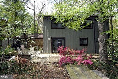 5989 Camelback Ln, Columbia, MD 21045 - photo 2