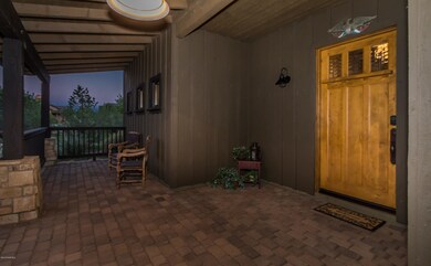 004_Front Patio Entry