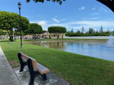 11053 NW 43rd Ln, Doral, FL 33178 - photo 5