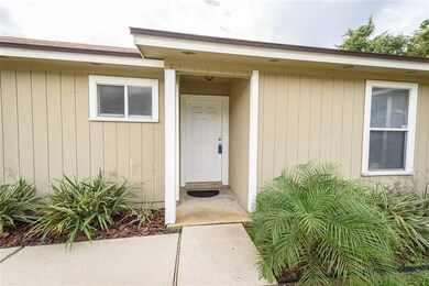 2442 Townsquare Dr, Jacksonville, FL 32216 - photo 4