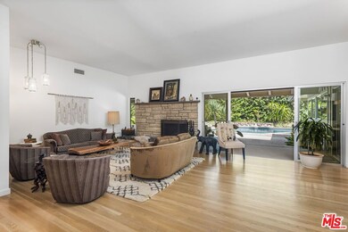 4820 Poe Ave, Woodland Hills, CA 91364 - photo 7