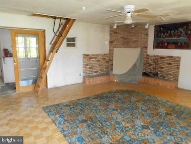 523 Front St, Palmyra, NJ 08065 - photo 3