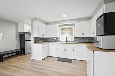 126 Smith Rd, Sarver, PA 16055 - photo 2