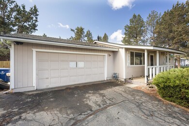 20869 SE Westview Dr, Bend, OR 97702 - photo 4