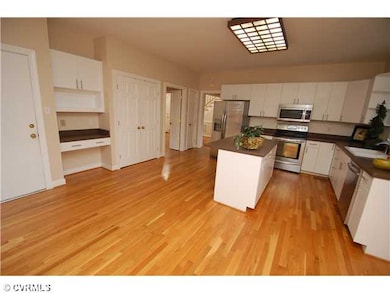 Kitchen - Built-in desk, garage access and pantry!