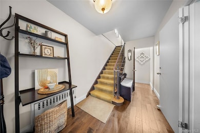 26-23 Utopia Pkwy, Flushing, NY 11358 - photo 7