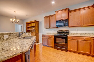 3057 Park West Blvd-21