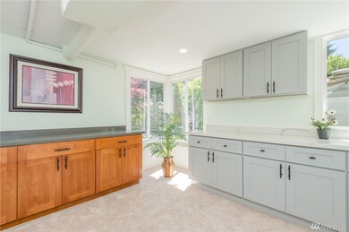 7108 E Mercer Way, Mercer Island, WA 98040 - photo 7