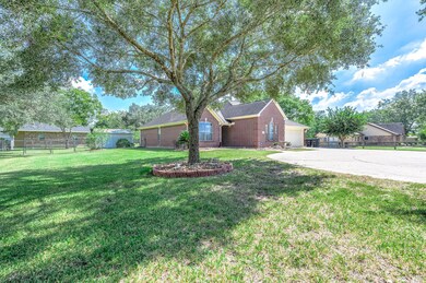 2955 Rowan Burton Rd unit 178, Alvin, TX 77511 - photo 4