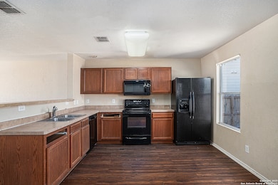 136 Gatewood Bay, Cibolo, TX 78108 - photo 6