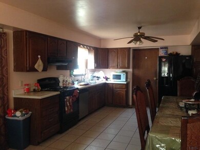 62 Slingerland St, Albany, NY 12202 - photo 4