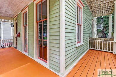 210 E 39th St, Savannah, GA 31401 - photo 6