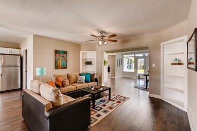 619 N MacDonald Mesa AZ 85201-large-006-