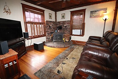 45 Mount Vernon St, Saugus, MA 01906 - photo 7