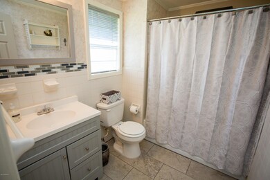 16_717beverly_93A6669-