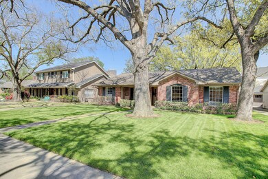 2403 Briarmead Dr, Houston, TX 77057 - photo 2