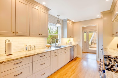 709 Oxford Rd, Chattanooga, TN 37405 - photo 4