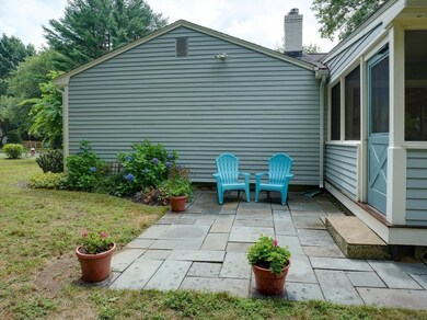 77 Colonial Rd, Medfield, MA 02052 - photo 3