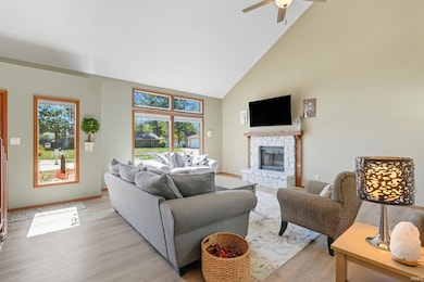 2814 Autumn Leaf Ln, Fort Wayne, IN 46808 - photo 4