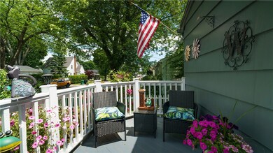 76 Vanderbilt Rd, Warwick, RI 02886 - photo 3