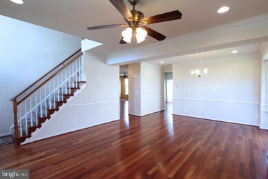 22817 Nichols Farm Way, Ashburn, VA 20148 - photo 3