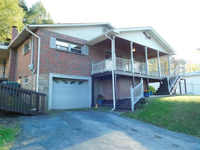 28 Wolf Hollow Rd, Baxter, KY 40806 - photo 4