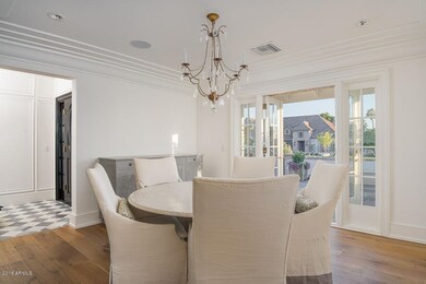 Formal Dining