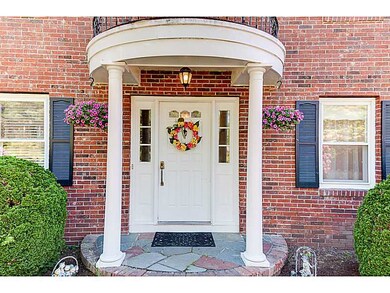 18 Woodcrest Dr, Cumberland, RI 02864 - photo 2