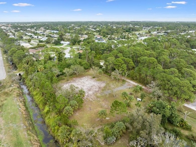 4911 Grovers Rd, Lakewood Park, FL 34951 - photo 2