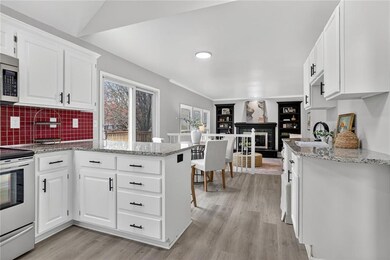 21309 W 56th St, Shawnee, KS 66218 - photo 7