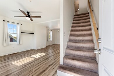 43 Richardson St unit 43, Woburn, MA 01801 - photo 3