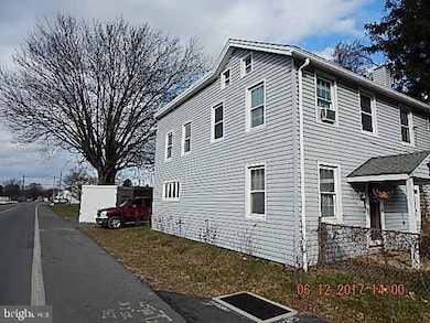 201 Shippen St, Middletown, PA 17057 - photo 7