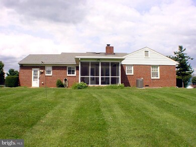 217 Shenvalee Dr, New Market, VA 22844 - photo 3