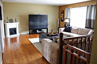 219 Las Olas Dr, Crown Point, IN 46307 - photo 5