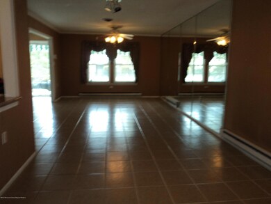 Living Rm Dining Comb
