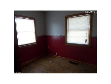 218 Vine St, Coshocton, OH 43812 - photo 7