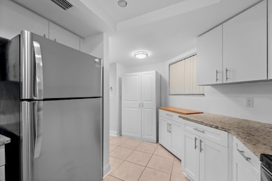 600 Uno Lago Dr unit 104, North Palm Beach, FL 33408 - photo 3