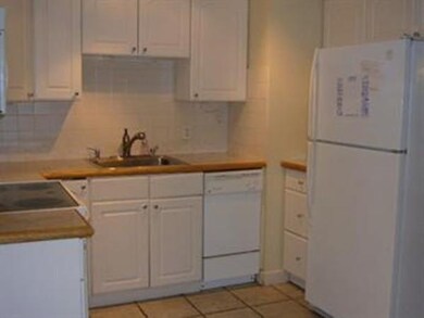 77 Nicholas Rd unit G, Framingham, MA 01701 - photo 4