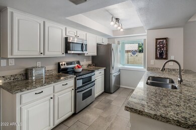 Sparkling Kitchen