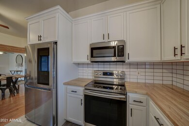 1912 S Val Vista Rd-12