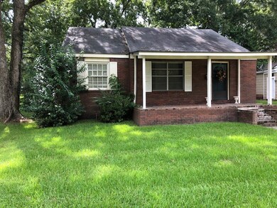 505 W St N, McComb, MS 39648 - photo 2