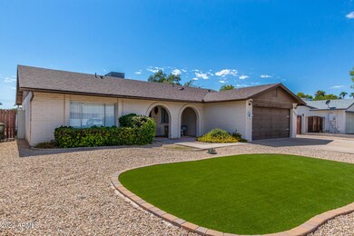 253 E Chilton Dr, Tempe, AZ 85283 - photo 3