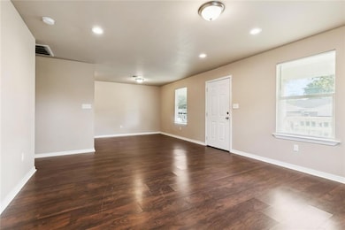 4718 Lancelot Dr, New Orleans, LA 70127 - photo 6