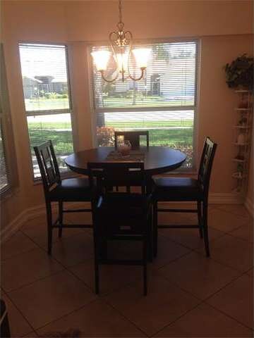 Eat in Kitchen