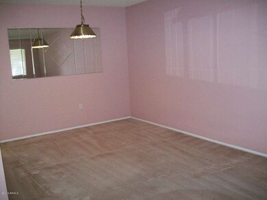 10867 W Thunderbird Blvd, Sun City, AZ 85351 - photo 4